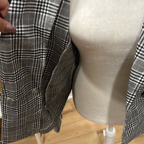 Have Jacket - Picture 3 of 3